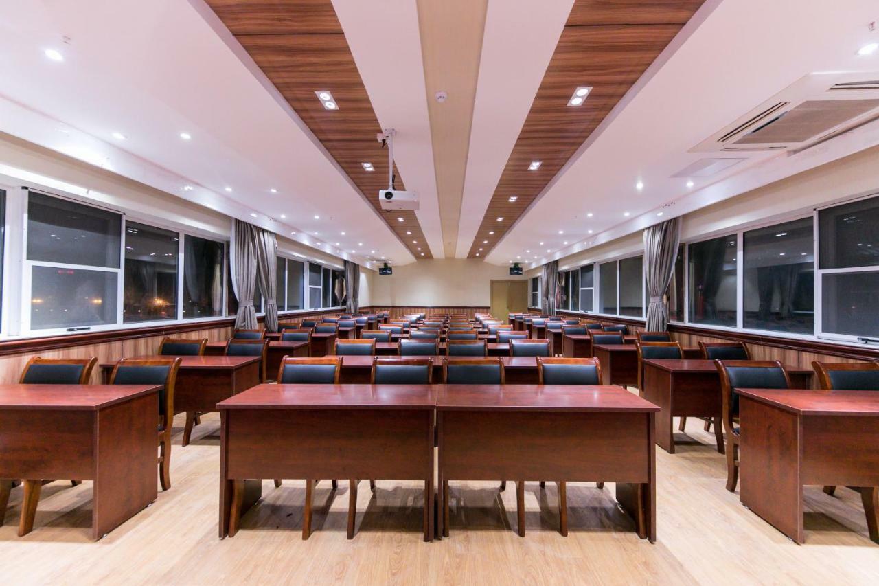 Ibis Nantong Qingnian Otel Dış mekan fotoğraf